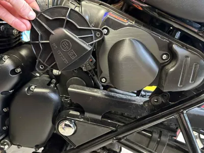 Royal Enfield Meteor 350 Air Intake plate