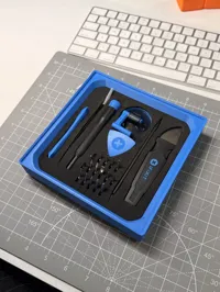 0.2mm layer, 2 walls, 8% infill