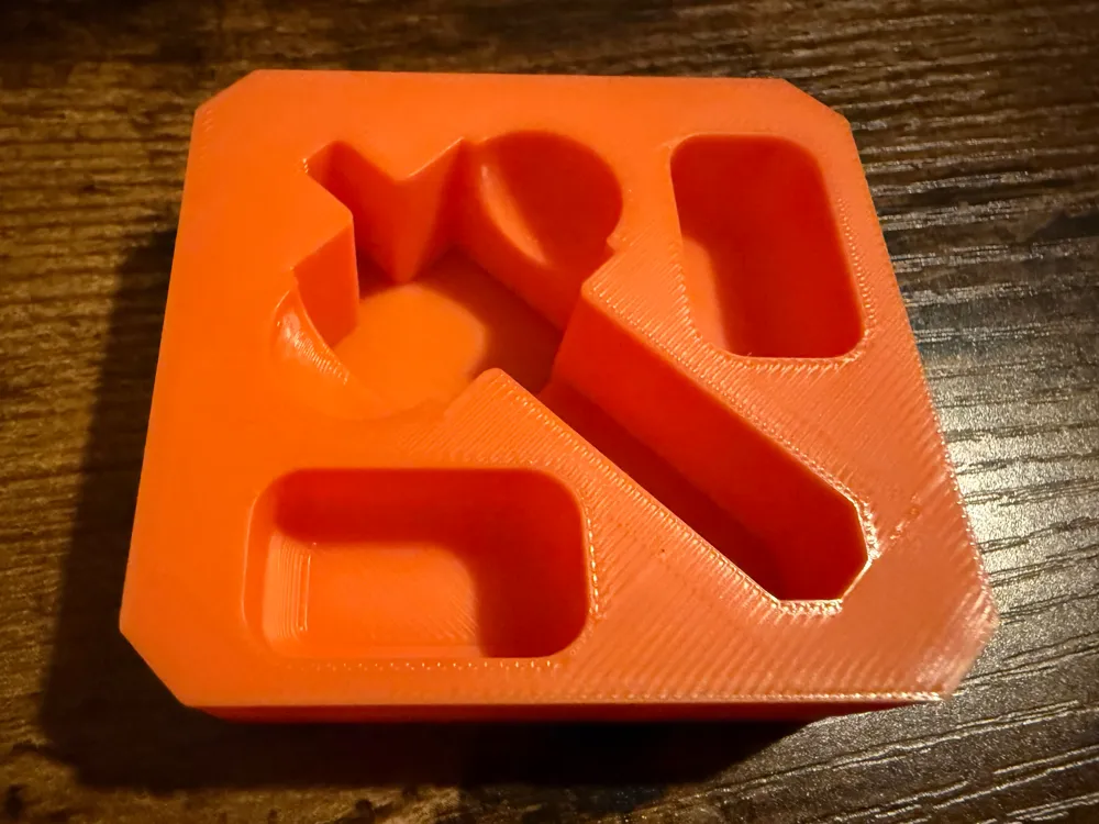 Clamshell Insert Printing A1 Series Hotend Box Insert for Clamshell Box by andysmith_ca ...