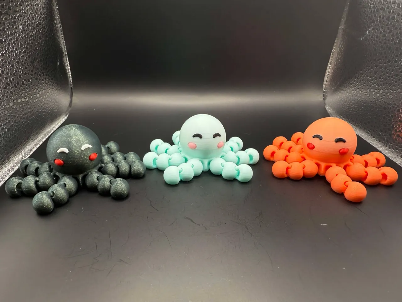 Cute Tiny Articulated Kawaii Octopus view 2