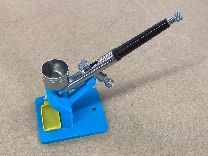 Airbrush stand - multi part
