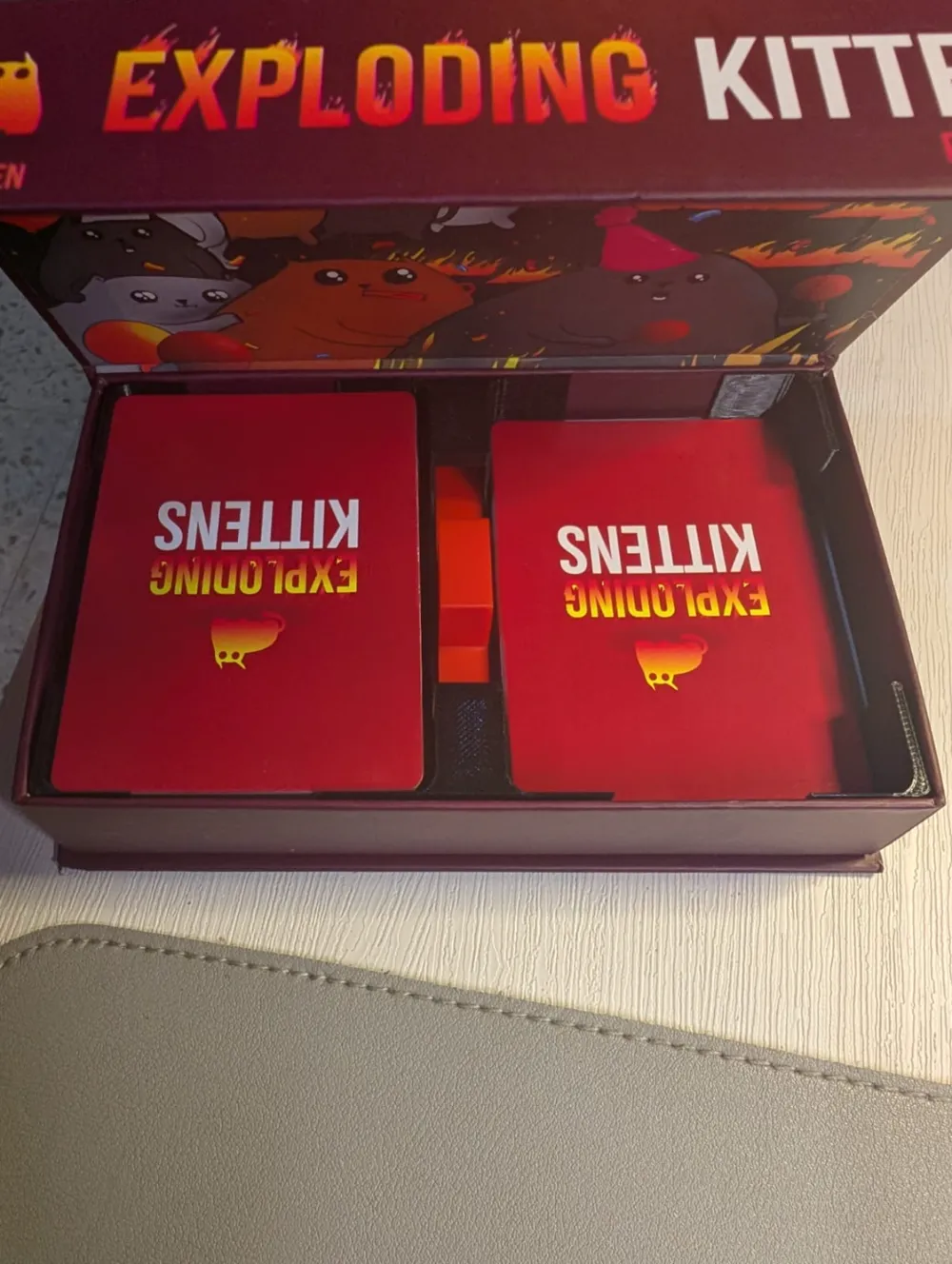 Exploding kittens party pack tray by Luxo9300 - MakerWorld