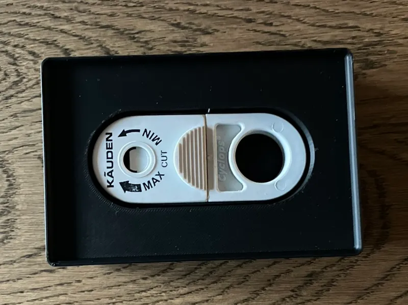 Gridfinity Cyclops Cable Cutter Shadow Box