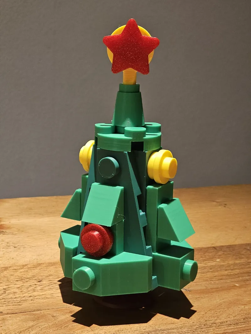 Brick Christmas tree 300%