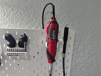 Halter Einhell TC-MG 130E für Skadis Board