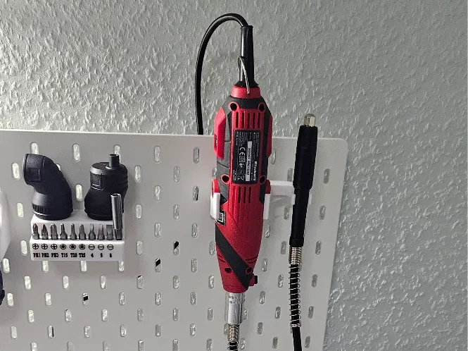 Halter Einhell TC-MG 130E für Skadis Board