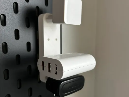 Skadis charger holder EU plug