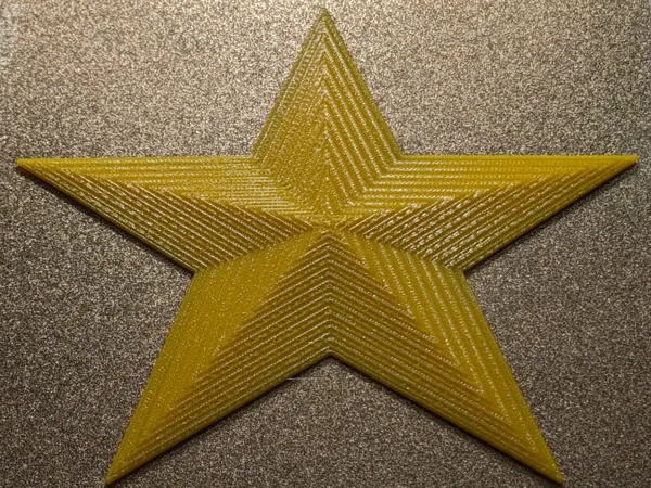 Grande étoile jaune à 5 branches