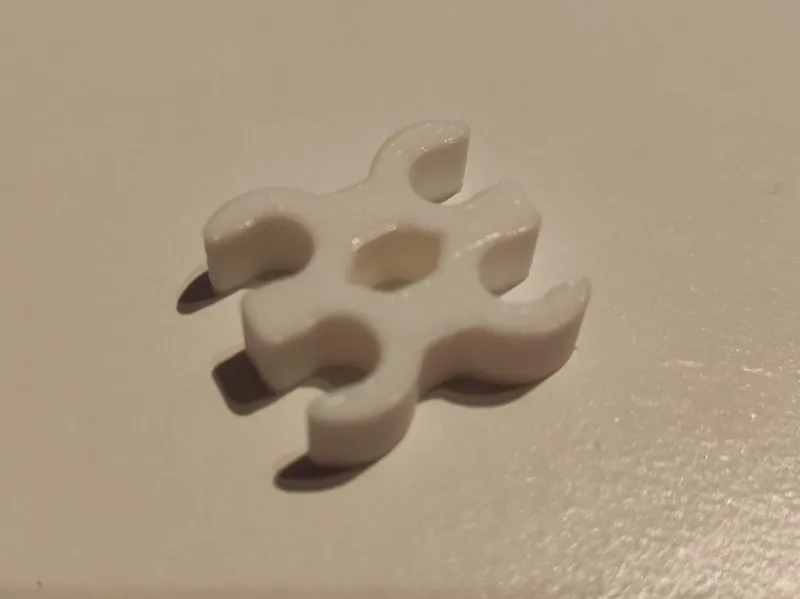 clip for ptfe tube management