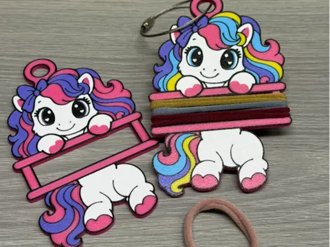 Accesorio para sujetar ligas de cabello: Rainbow Pony Hair Tie Holder — referencia de MakerWorld