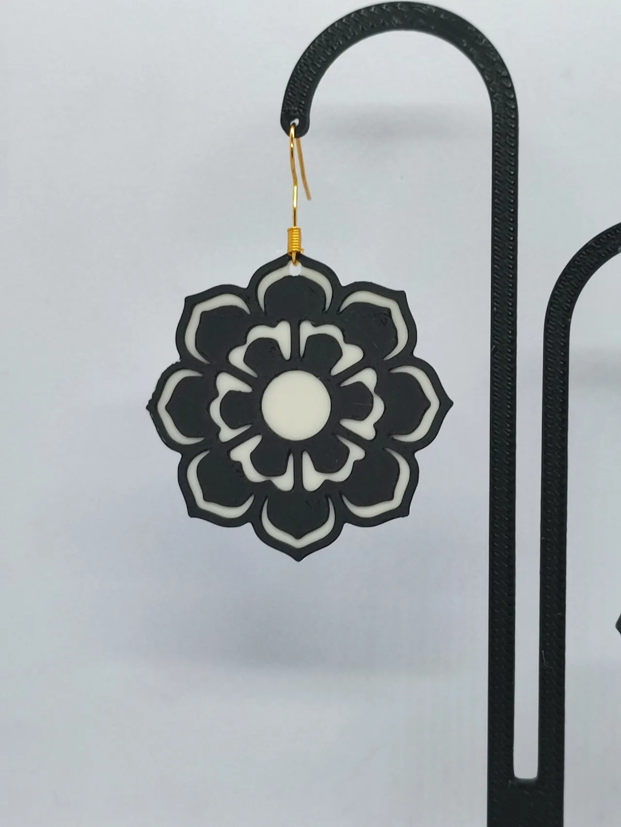 Aretes Flor de Ébano view 4