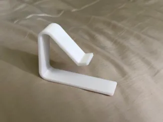 Bed sheet/table cloth clip