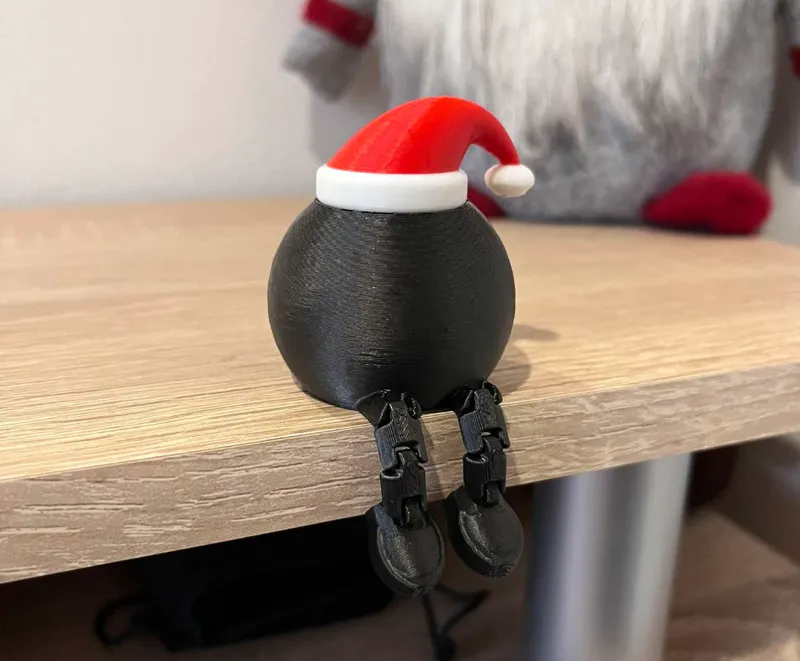 Articulated Christmas ball