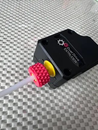 pneufit extruder bondtech