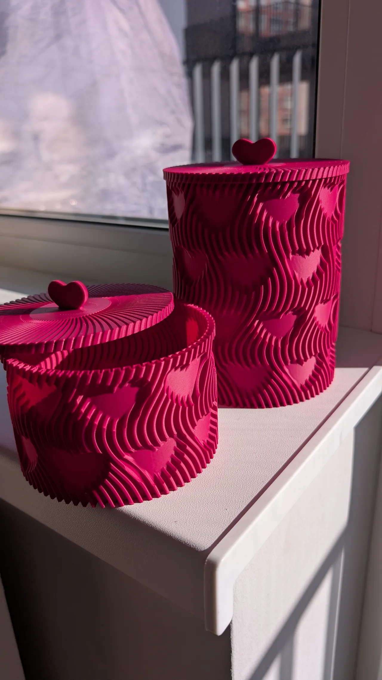 Heart Vase with Lid view 4