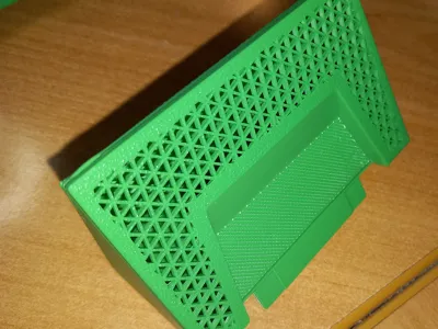PolyDryer 2nd desiccant box with notches