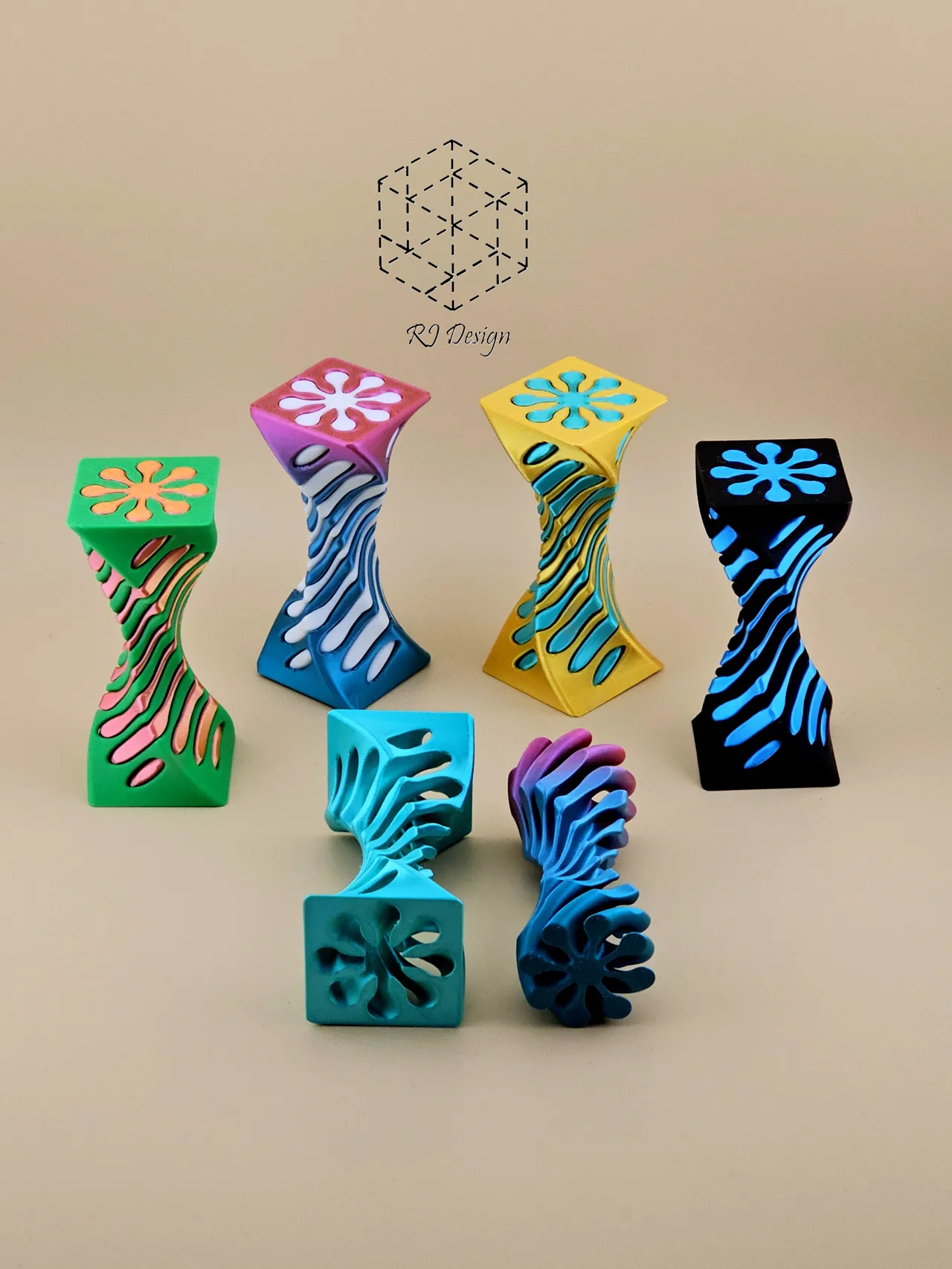V3 Series - Twisted Column view 4