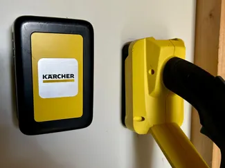 Kärcher Akku Wandhalter / Wall Holder Kaercher