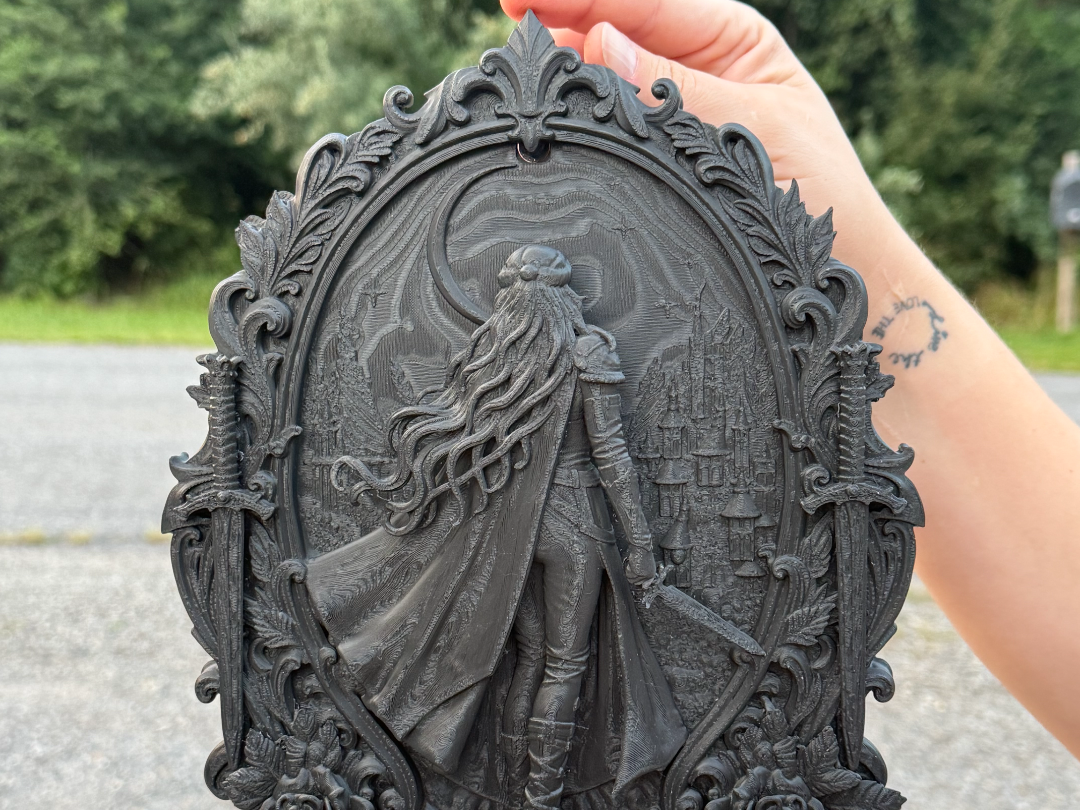 Throne of Glass Frame - 1