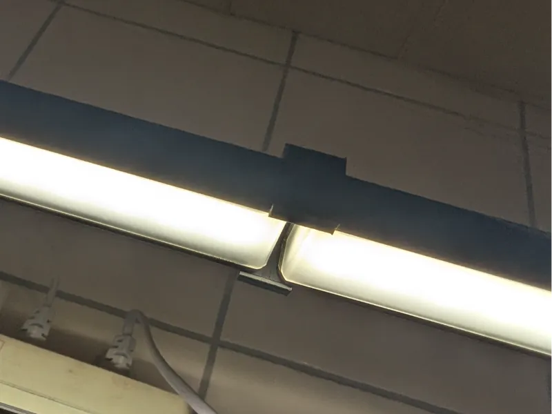 Beleuchtung Kopplung (Hommie LED Spiegelleuchte)