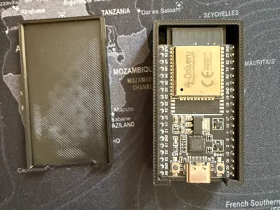 Longer ESP32 DevKitC Case (USB-C)–for long boards