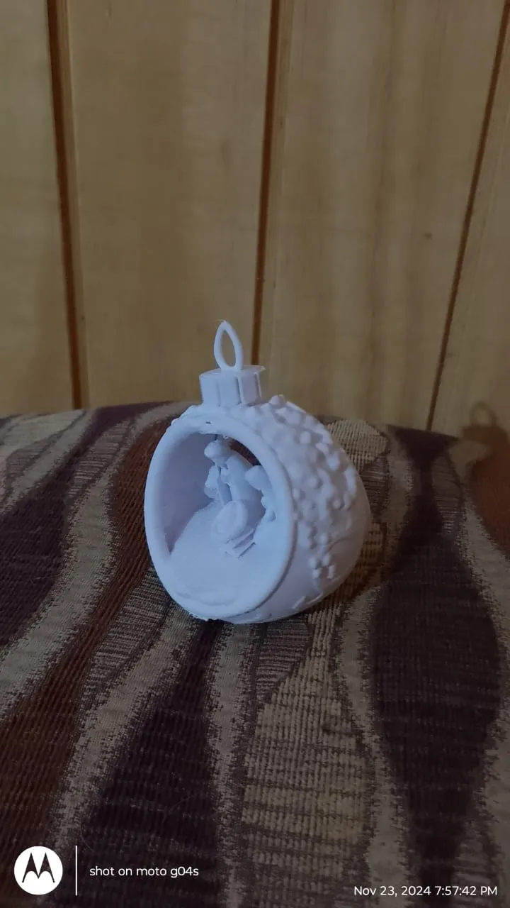 Christmas Bauble Nativity view 2
