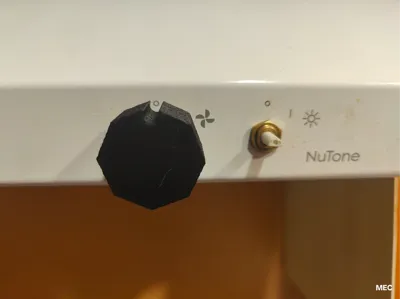 Knob for half circle things 