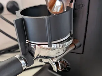 coffee group head extender to stop spills