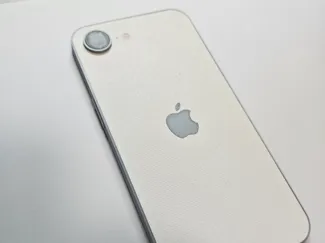 iPhone 16e (AMS and NO-AMS)