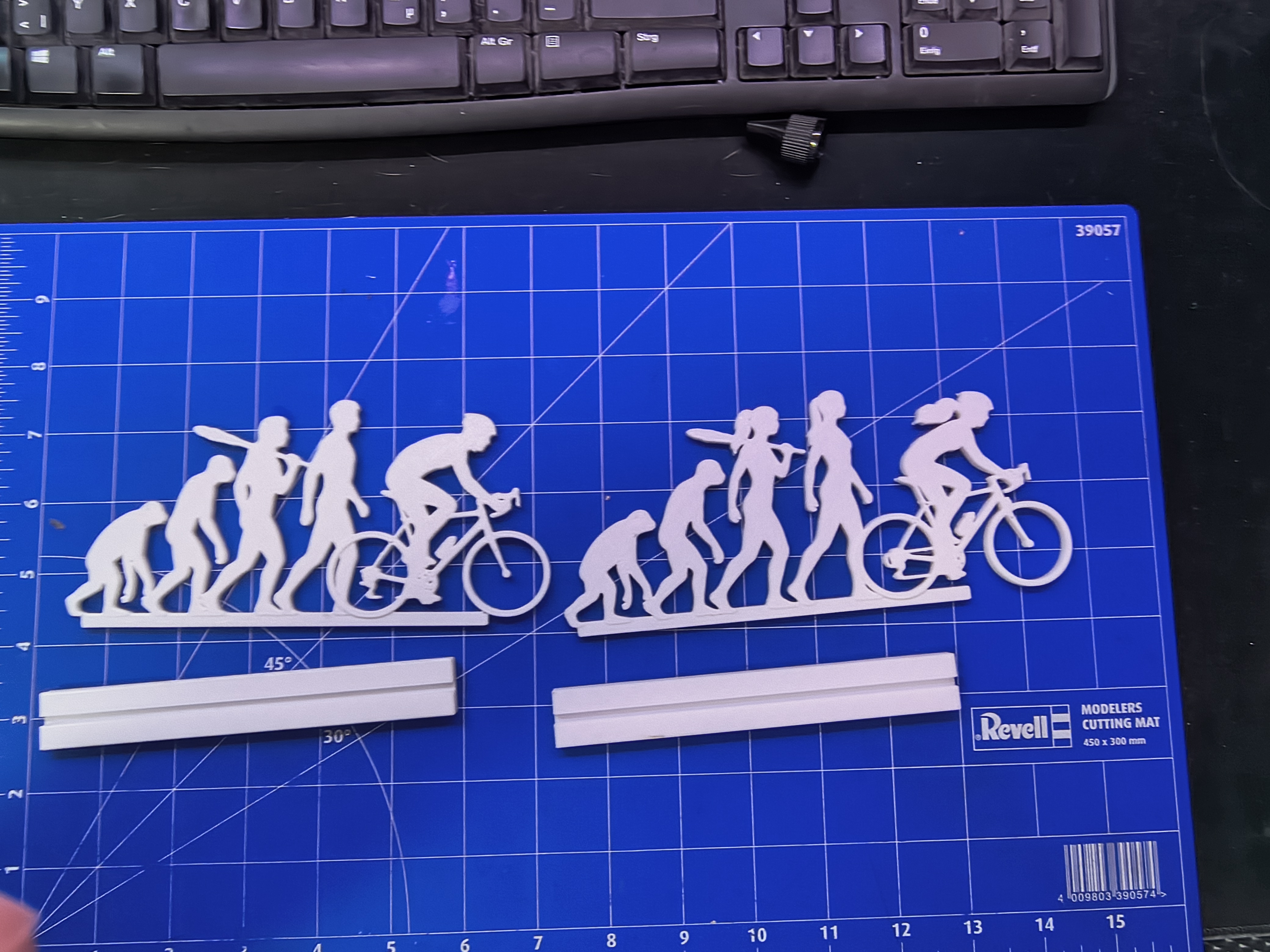 Miniatura 2 do modelo 3D Human Evolution - Cyclist edition