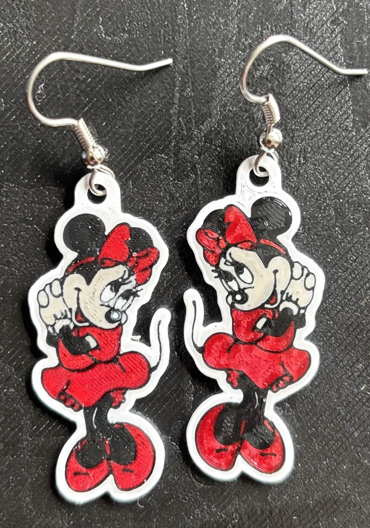 Minni Mouse Earrings view 2