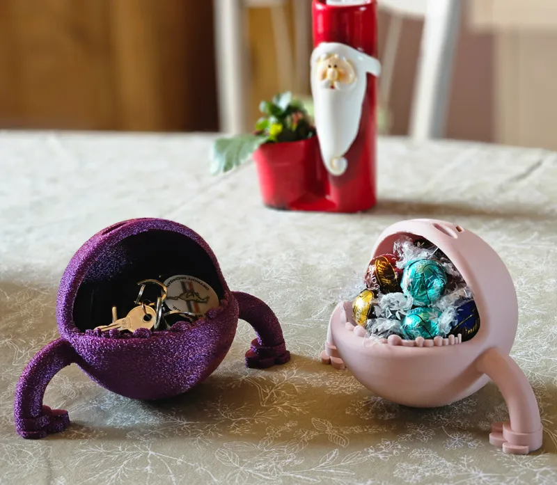 Candy Bowl, empty pocket.