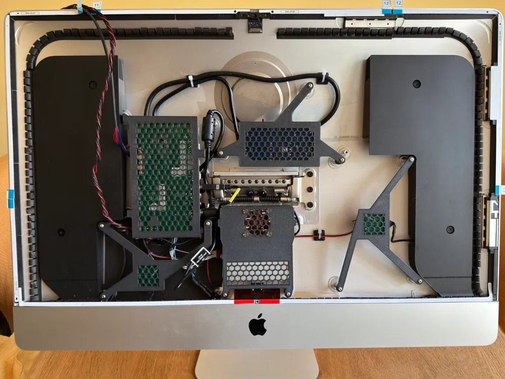 Apple iMac 27” (2017) Conversion to 5K Monitor by Marco