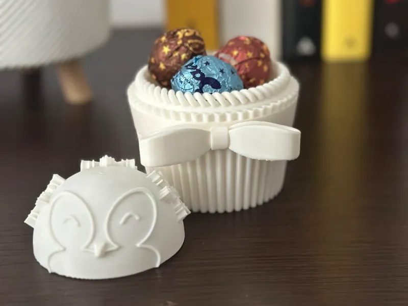 Penguin Cupcake