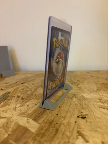 Soporte: Pokemon toploader stand — vista de referencia 5
