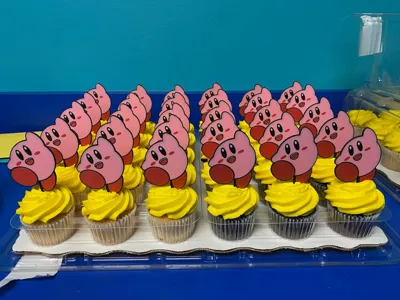 Kirby cupcake topper