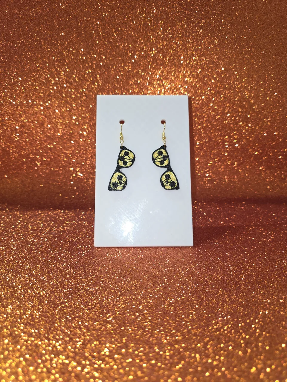 Summer glasses earrings view 2