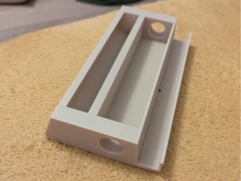 Kindle holder (sideways and upright)