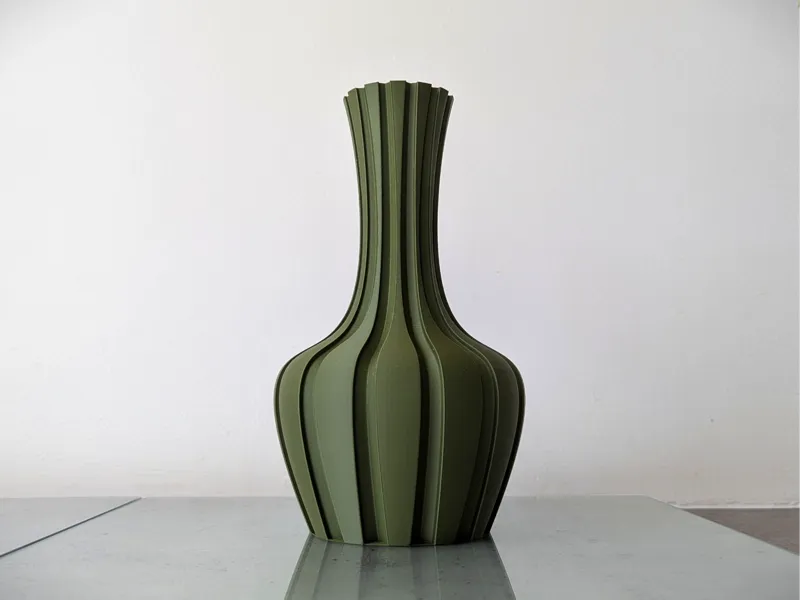 Ripple Bloom Vase