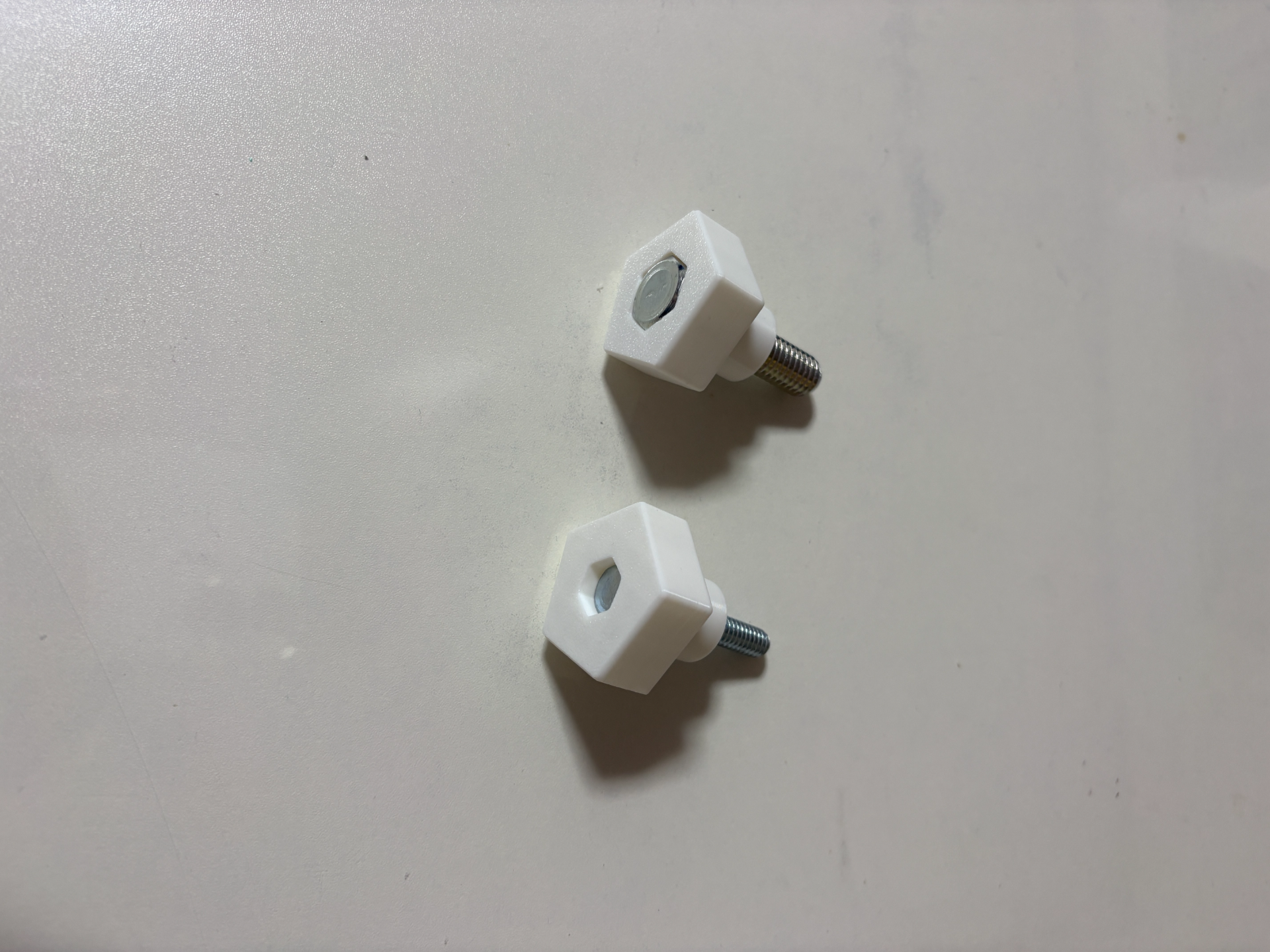 Knobs for 1/4-inch and 3/8-inch Whitworth threads