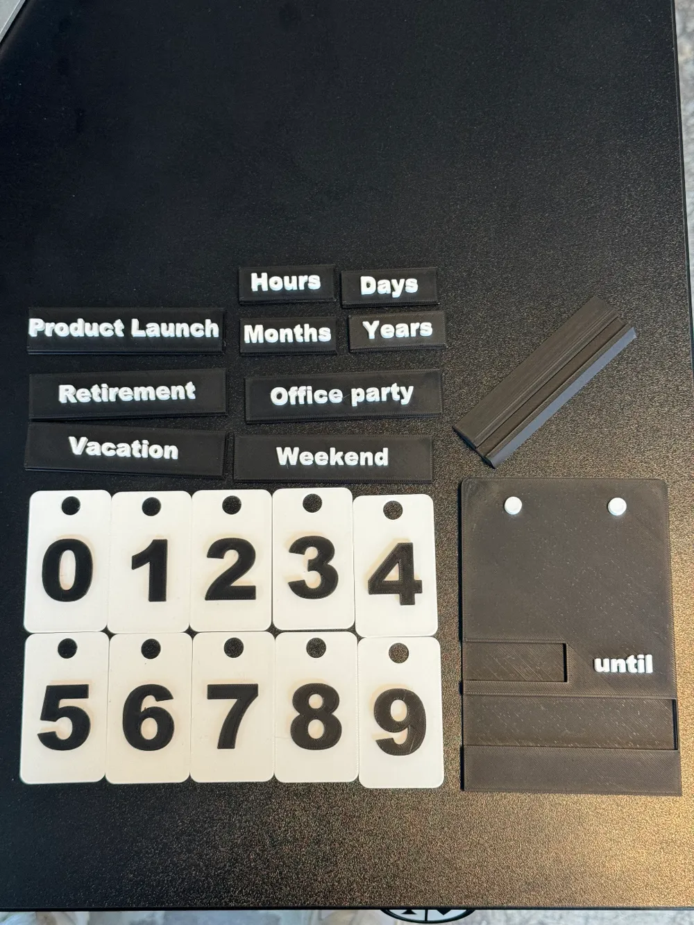 Customizable Event Countdown by D0Tch_ - MakerWorld