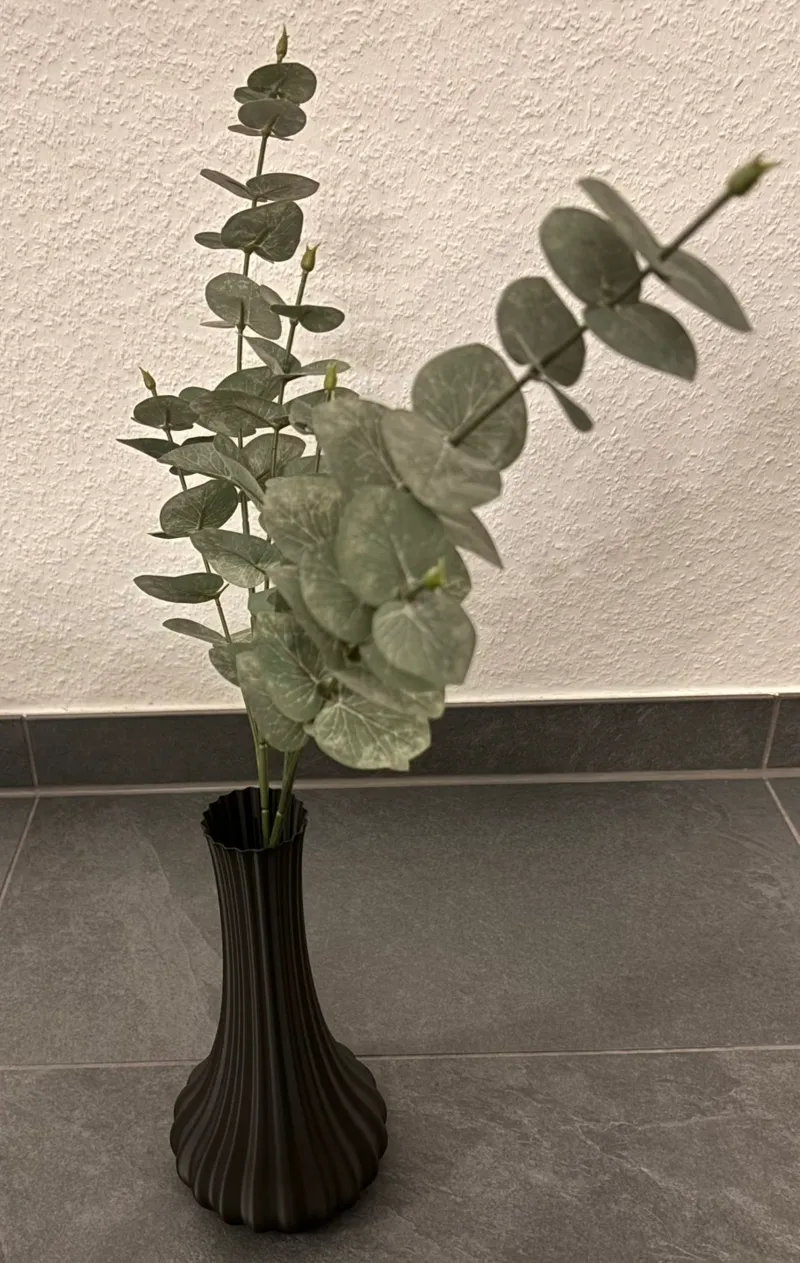 Vase Design Trumpet