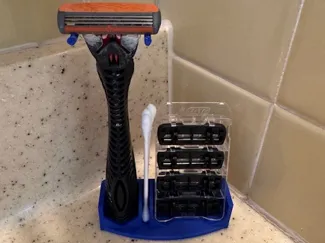 Bic Disposable Razor Stand 