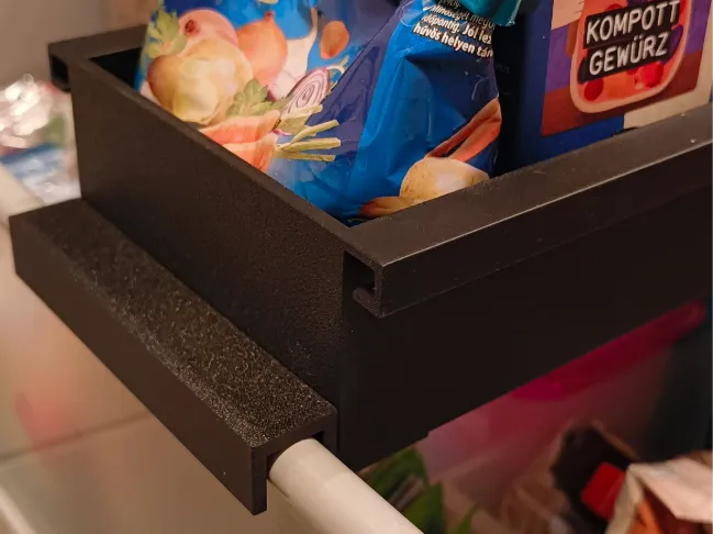 Verschiebbarer Ladeneinsatz