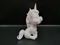 Licorne mignonne façon conte de fées — photo 5
