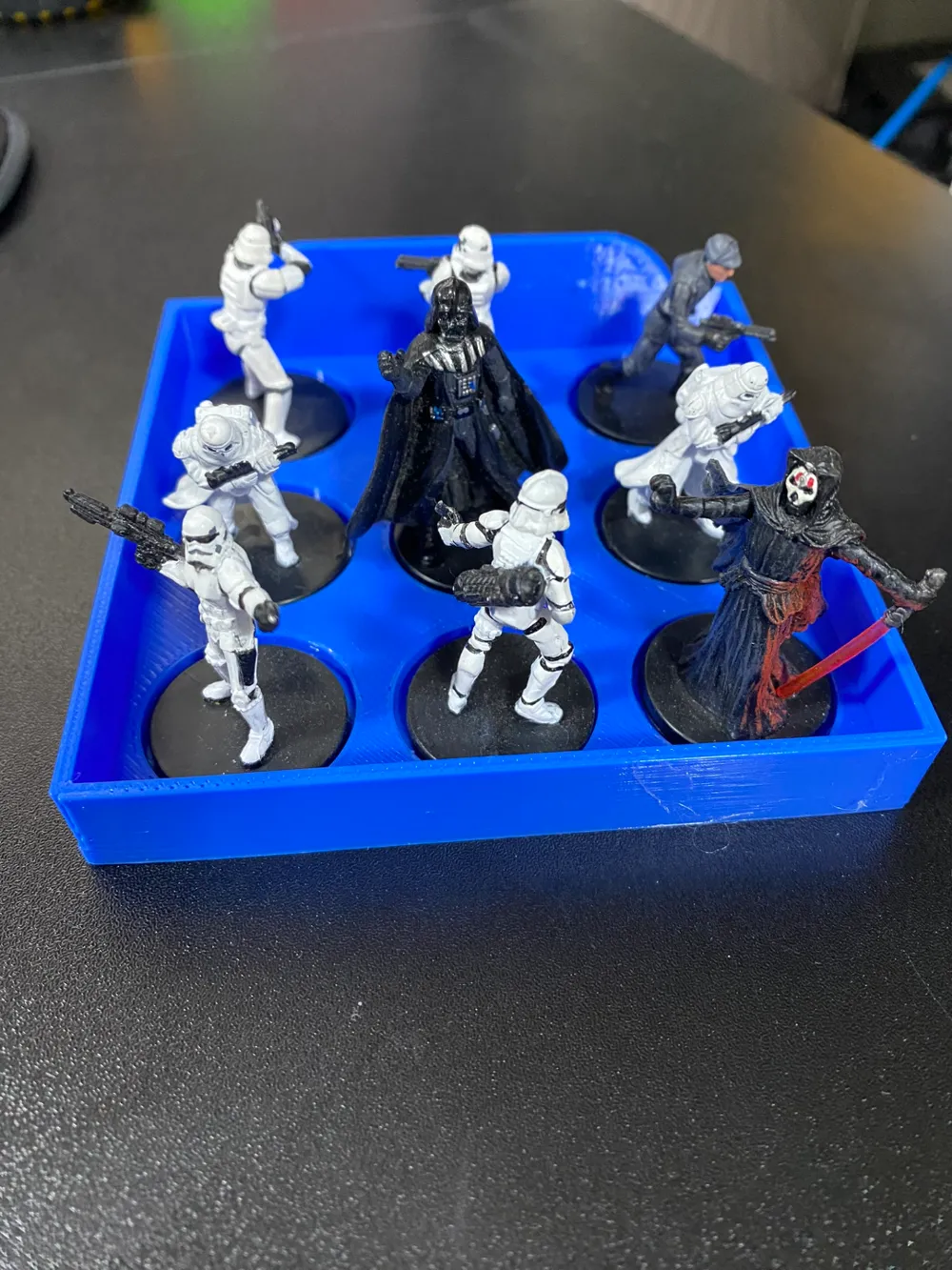 D D Medium Miniature Tray By 3D Print 4U Studio MakerWorld d-d-medium-miniature-tray-by-3d-print-4u-studio-makerworld