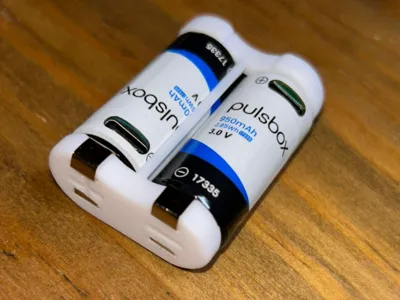 2CR5 6V adapter for 2 3V batteries / CR123 batteries