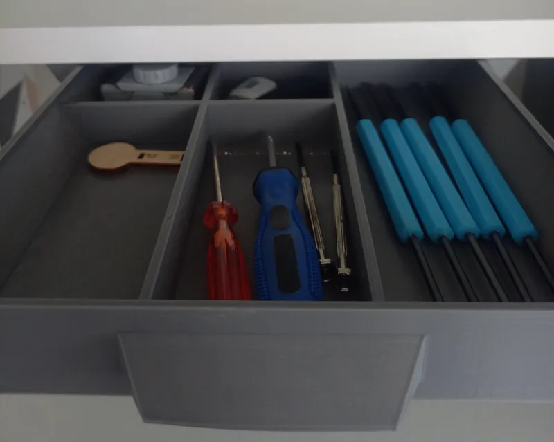 under desk drawer