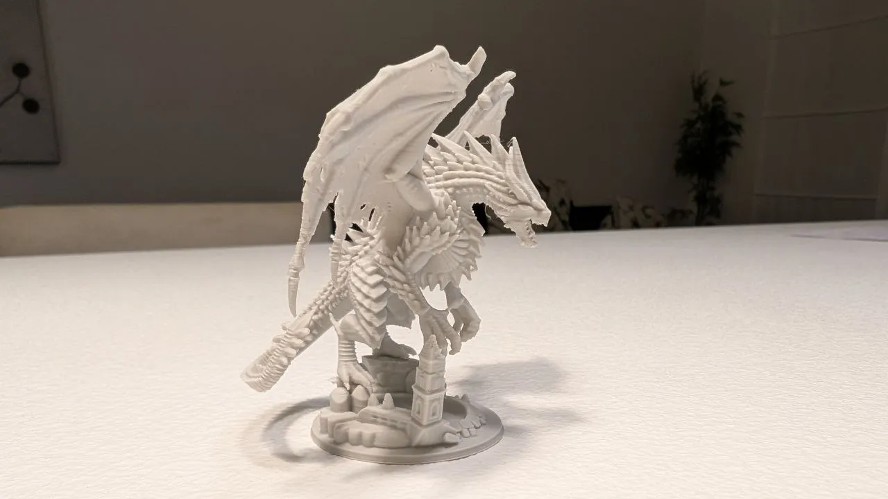 Black Dragon D&D Miniature #1| Obsidian Fury view 3