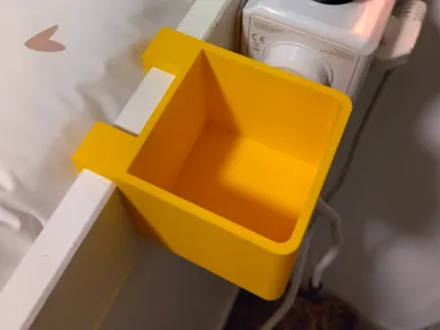 Trays with hangers